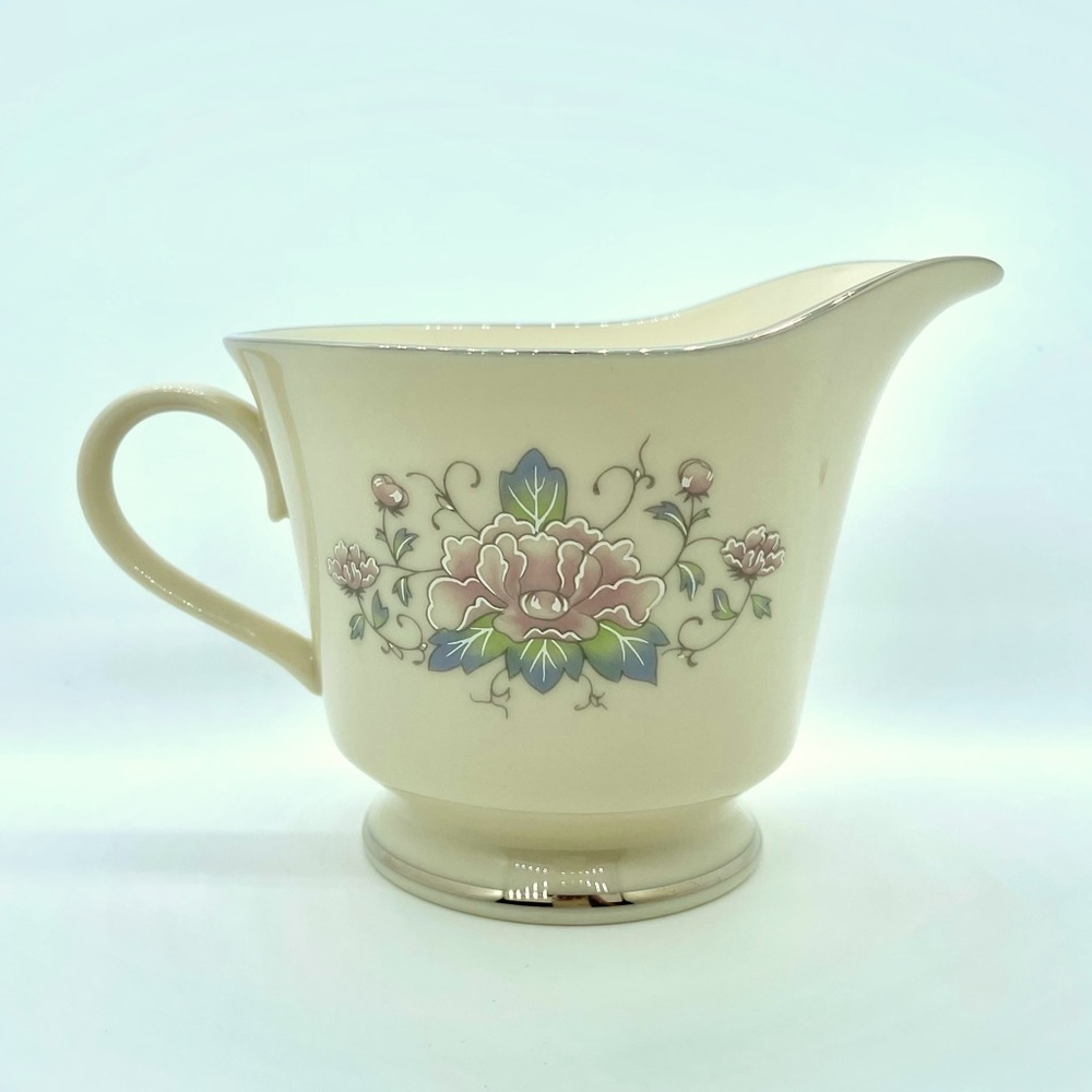 LENOX Cosmopolitan Collection CHARLESTON Creamer replacement piece, EUC